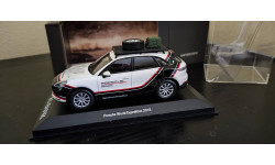 Porsche Cayenne World  Expedition 2018 Minichamps