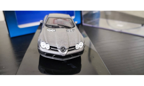 Mercedes  SLR McLaren 2003 Autoart Дефект, масштабная модель, scale43