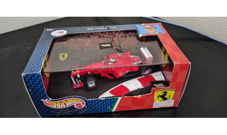 Ferrari F399 1999 M.Schumacher  Hot Wheels, масштабная модель, scale43