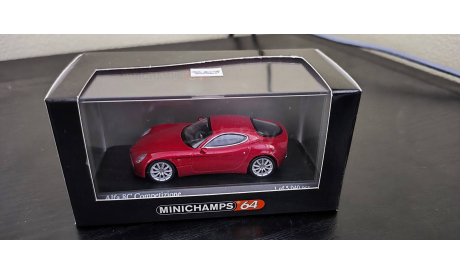 Alfa Romeo 8C Competizione Minichamps 1/64, масштабная модель, scale64