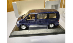 VW Volkswagen Multivan T5 T 5  Minichamps