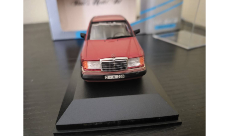 Mercedes 250D 250 D W124 Minichamps, масштабная модель, Mercedes-Benz, scale43