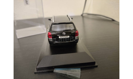 Toyota Avensis Break 2002 Minichamps, масштабная модель, scale43