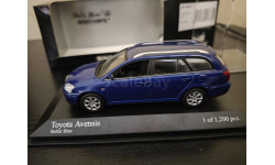 Toyota Avensis Break 2002 Minichamps  400166210