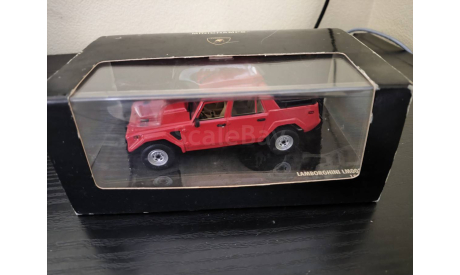 Lamborghini LM002  LM 002 1984 Minichamps 436103372, масштабная модель, scale43