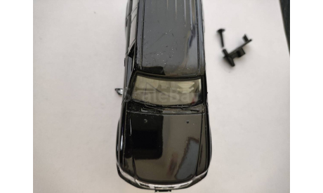Nissan Patrol 2005 J-Collection левый руль. дефект, масштабная модель, scale43