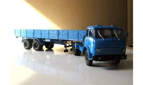 Маз 504А синий + полуприцеп маз 5205, масштабная модель, Наш Автопром, scale43
