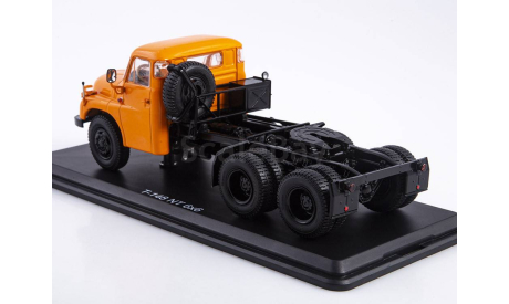 Модель Tatra-148 NT 6х6 седельный тягач 1/43 SSM, масштабная модель, scale43