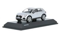 Модель Audi Q3 (2018) Floret Silver 1:43 SPARK/DEALER VERSION, масштабная модель, scale43
