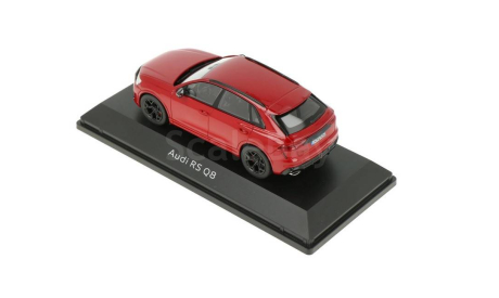 Модель Audi RS Q8 SUV 2024 chili red 1:43 Norev (DEALER VERSION), масштабная модель, SPARK, scale43