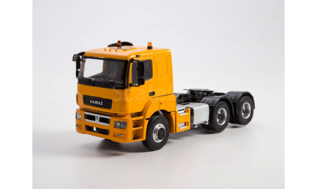 Модель КАМАЗ-65206 седельный тягач 1/43 ПАО ’КАМАЗ’/АИСТ, масштабная модель, scale43