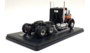 Модель Freightliner FLC 120 64 T сед. тягач (1977) черный с красным 1:43 IXO, масштабная модель, GMC, 1/43