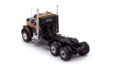 Модель Freightliner FLC 120 64 T сед. тягач (1977) черный с красным 1:43 IXO, масштабная модель, GMC, 1/43