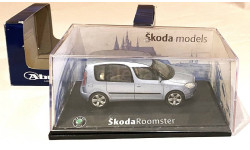 Модель Skoda ROOMSTER silver-blue 1:43 ABREX/151015