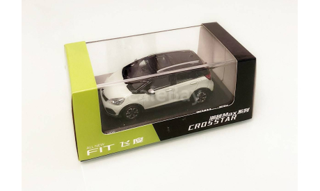 Модель HONDA FIT CROSSSTAR (2020) 1/43 DEALER EDITION, масштабная модель, scale43