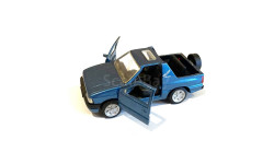 Модель OPEL FRONTERA SPORT blue met. 1:43 GAMA 1003