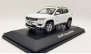 Модель Jeep Compass SUV (2017) 1/43 Dealer BOX, масштабная модель, 1:43