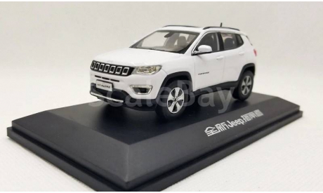 Модель Jeep Compass SUV (2017) 1/43 Dealer BOX, масштабная модель, 1:43