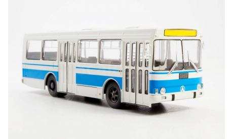 Модель автобус ЛАЗ-4202 1/43 СОВА, масштабная модель, MODIMIO, scale43