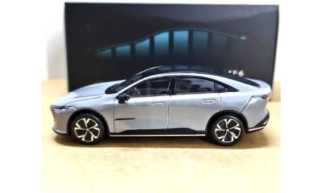 Модель Mazda EZ-6 1.5 Extended Range (2024) grey met. 1:43 CHINA DEALER, масштабная модель, DEALER BOX, scale43