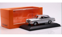 Модель Mercedes-Benz 300 SEL 6.3 (W109) 1968 silver met. 1:43 MINICHAMPS