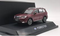 Модель SUBARU FORESTER (2017) AWD red met. 1:43 DEALER BOX, масштабная модель, scale43