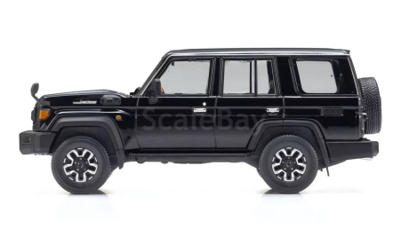 Модель Toyota Land Cruiser 70AX (2023) black 1:43, масштабная модель, HI-STORY, scale43
