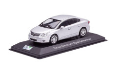 Модель Toyota Avensis Limousine III 2009 T27 1:43 MINICHAMPS