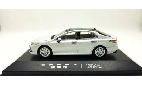 Модель TOYOTA CAMRY XV70 (2018) white 1/43 CHINA DEALER, масштабная модель, scale43