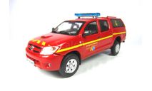 Модель TOYOTA HILUX PICK-UP CLOSED MEURTHE & MOSELLE FIRE ENGINE 2014 1:43 HACHETTE, масштабная модель, scale43