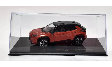 Модель Toyota Yaris Cross (2022) red met. 1:43 IXO, масштабная модель, 1/43