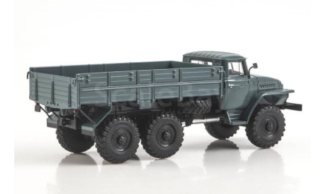 Модель уральский грузовик 377 бортовой 1:43 MODIMIO, масштабная модель, scale43