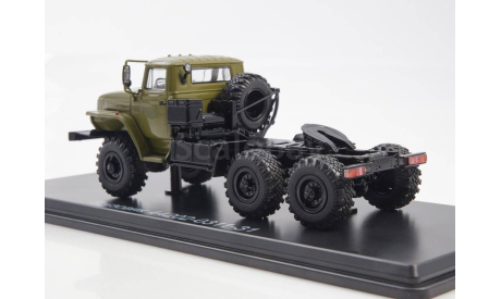 Модель 44202-0311-31 седельный тягач (хаки) 1:43 SSM, сборная модель автомобиля, УРАЛ, scale43