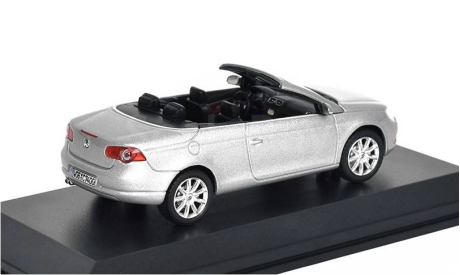 Модель Volkswagen Eos IAA 2005 Franfurkt silver met. 1:43 NOREV, масштабная модель, scale43