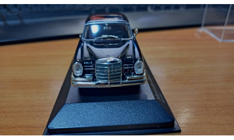 MERCEDES-BENZ  300SE  LANG (W112)  1965, масштабная модель, scale43