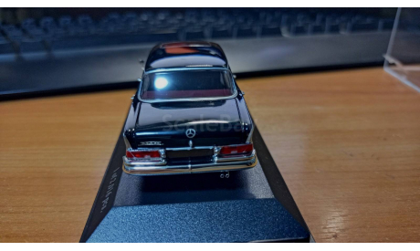 MERCEDES-BENZ  300SE  LANG (W112)  1965, масштабная модель, scale43