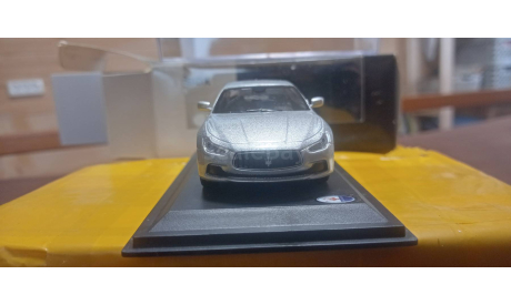 MASERATI Ghibli, масштабная модель, 1:43, 1/43