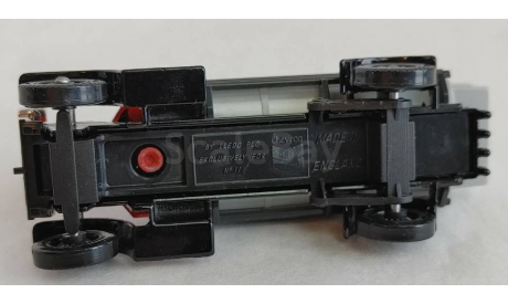 Zerolene 1911 Chain Drive Tank  Truck, масштабная модель, 1:64, 1/64