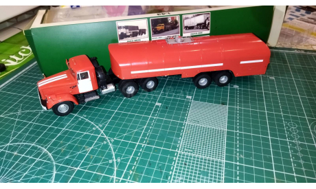 КрАЗ 258 с п/п ТЗ 22, масштабная модель, Автоистория (АИСТ), scale43