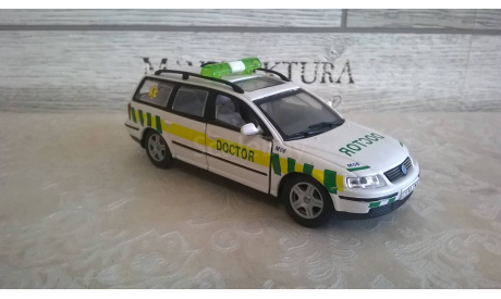 скорая помощь ambulance фольксваген пассат, масштабная модель, Volkswagen, 1:43, 1/43