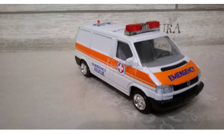 ambulance скорая помощь Volkswagen, масштабная модель, 1:43, 1/43