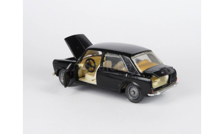 008 Ремейк Инноченти Моррис, редкая масштабная модель, Ленгалантерея, scale43, Innocenti