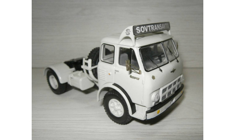 МАЗ-504В (1/43) ’СОВТРАНСАВТО’ (тягач) РЕДКИЙ !!!, масштабная модель, Наш Автопром, scale43