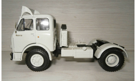 МАЗ-504В (1/43) ’СОВТРАНСАВТО’ (тягач) РЕДКИЙ !!!, масштабная модель, Наш Автопром, scale43