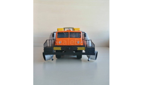 МАЗ-537 АИСТ-10, масштабная модель, DNK, scale43