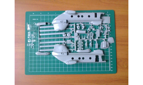 Вертолет 1/72 Airfix 03051 Sea Knight 107/UH46, сборные модели авиации, 1:72