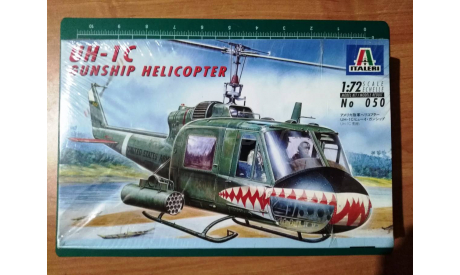 Вертолет UH-1C Gunship Helicopter (Italeri 050), сборные модели авиации, scale72
