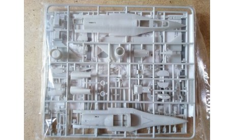 Самолет 1/72 General Dynamics F-16A Fighting Falcon (Kitech), сборные модели авиации, scale72