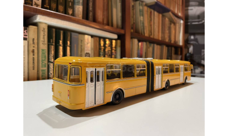 ЛИАЗ 677 с ’гармошкой’, редкая масштабная модель, конверсия, scale43