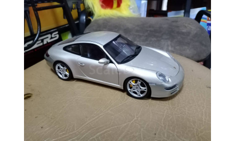 Porsche 911 Carrera S, масштабная модель, Autoart, scale18